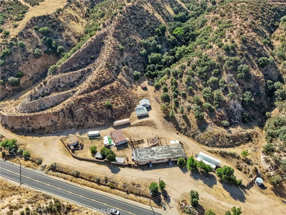 13684 Sierra Agua Dulce, CA 91390