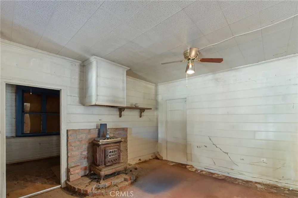 13684 Sierra Agua Dulce, CA 91390
