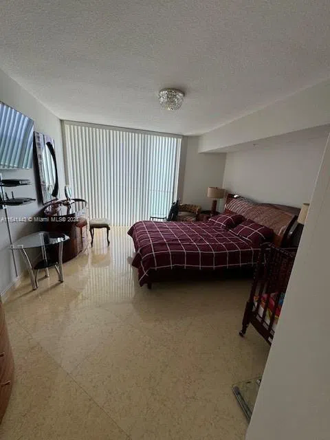 16699 Collins Ave #2409 Sunny Isles Beach, FL 33160
