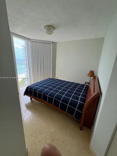 16699 Collins Ave #2409 Sunny Isles Beach, FL 33160