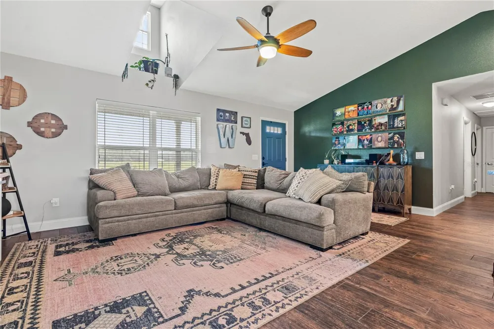 3422 SR 471 Sumterville, FL 33585