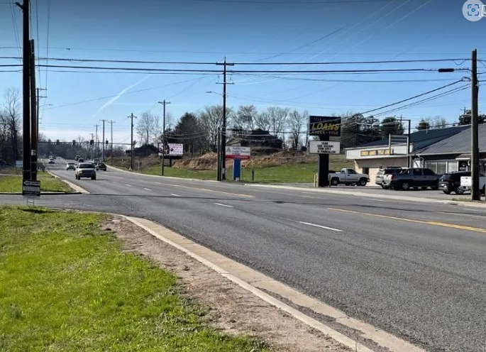 481 W Broad St Smithville, TN 37166