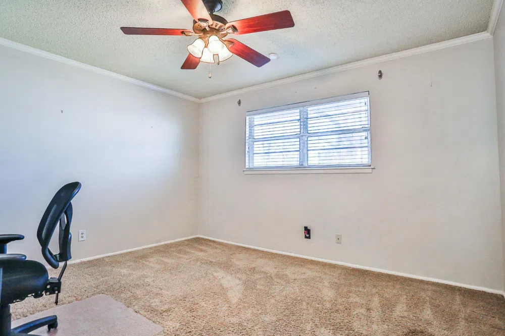 2006 Rice Drive Levelland, TX 79336