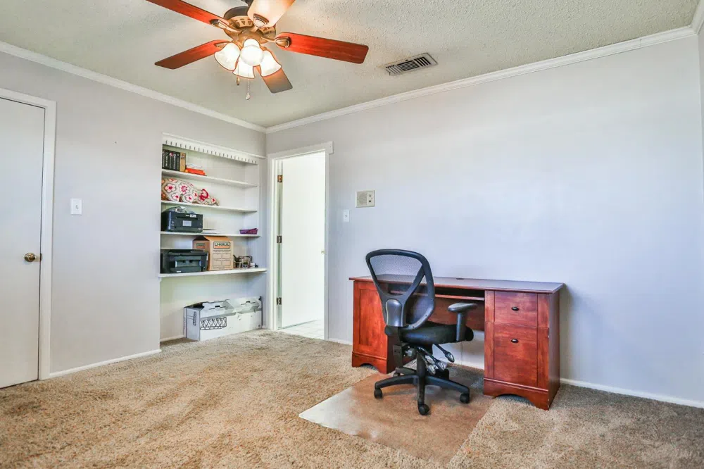 2006 Rice Drive Levelland, TX 79336