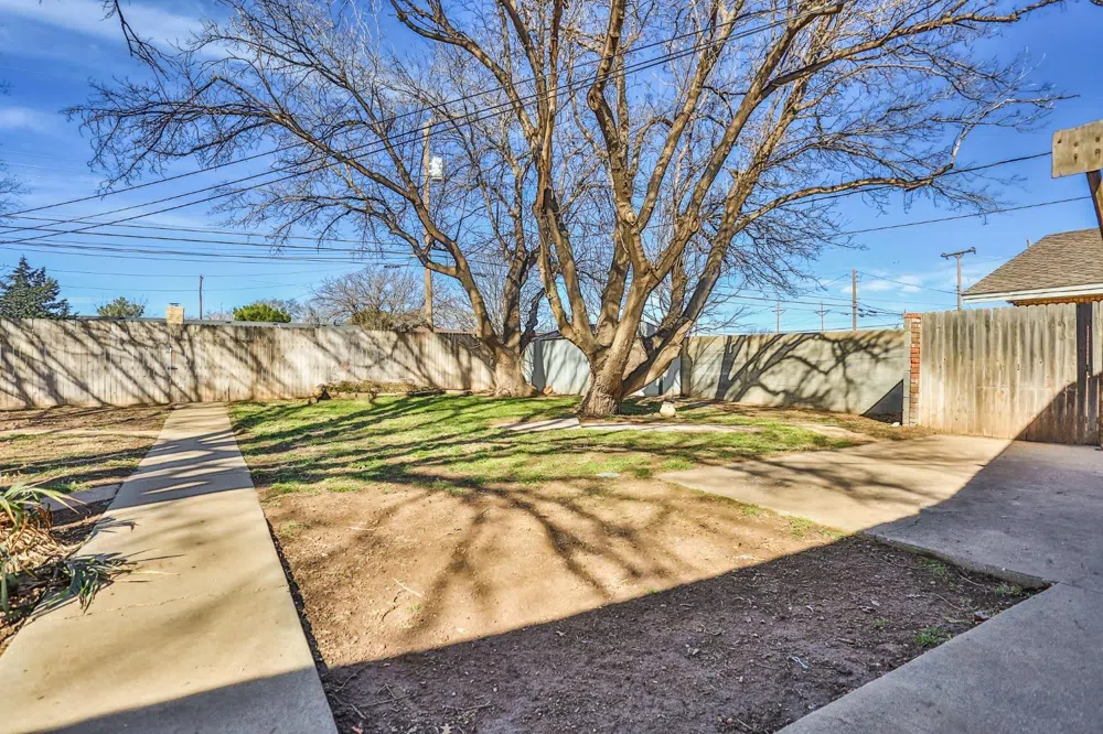 2006 Rice Drive Levelland, TX 79336
