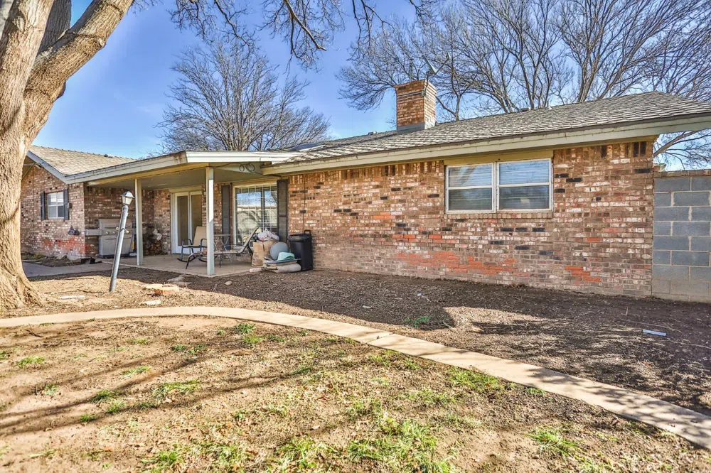 2006 Rice Drive Levelland, TX 79336