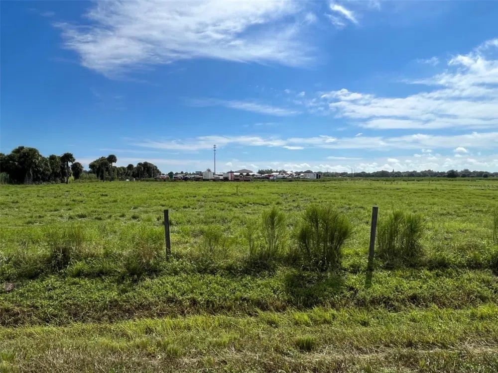 RODEO ROAD Moore Haven, FL 33471