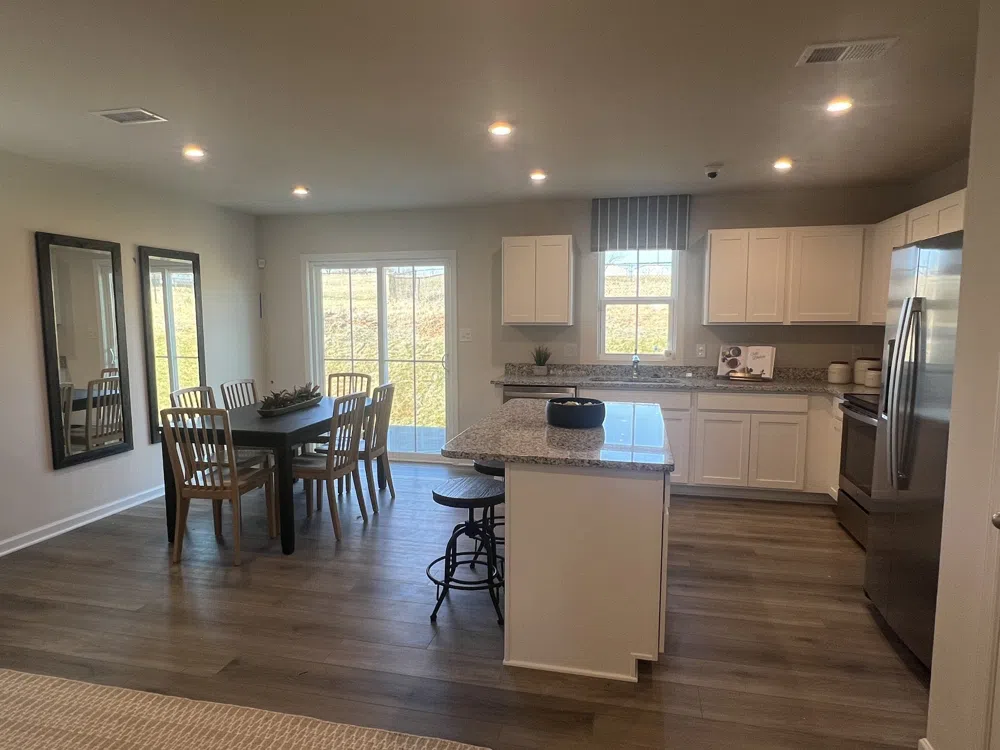 1126 Aubrey Meadows Pl Franklin, KY 42134