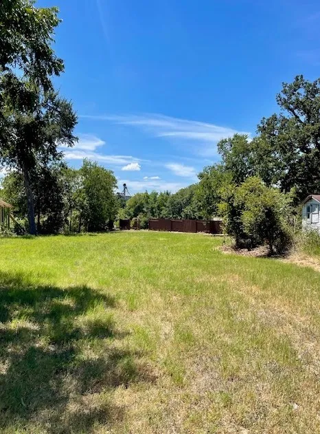 505 E 4th Street Cameron, TX 76520
