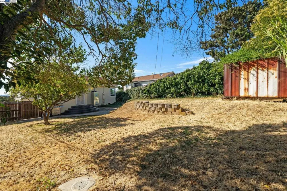 108 Mesa Vallejo, CA 94591