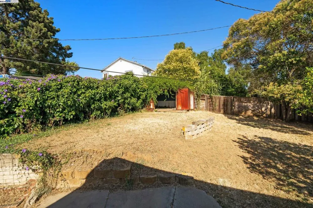 108 Mesa Vallejo, CA 94591