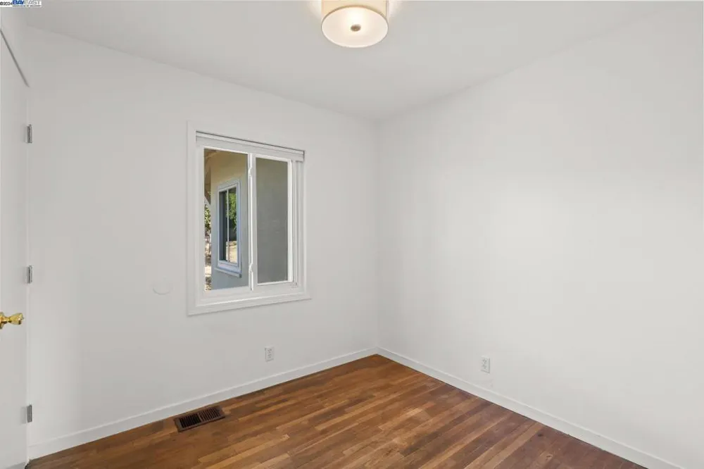 108 Mesa Vallejo, CA 94591