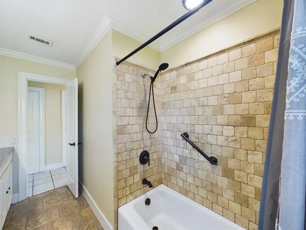 9117 Richland Drive Houston, TX 77078