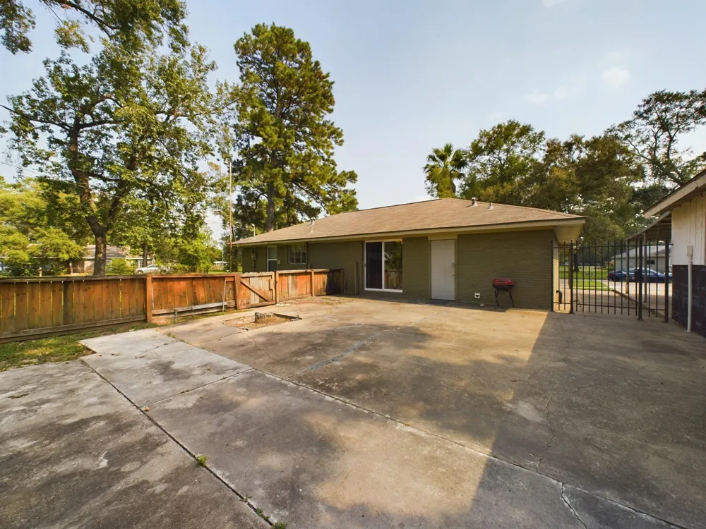 9117 Richland Drive Houston, TX 77078