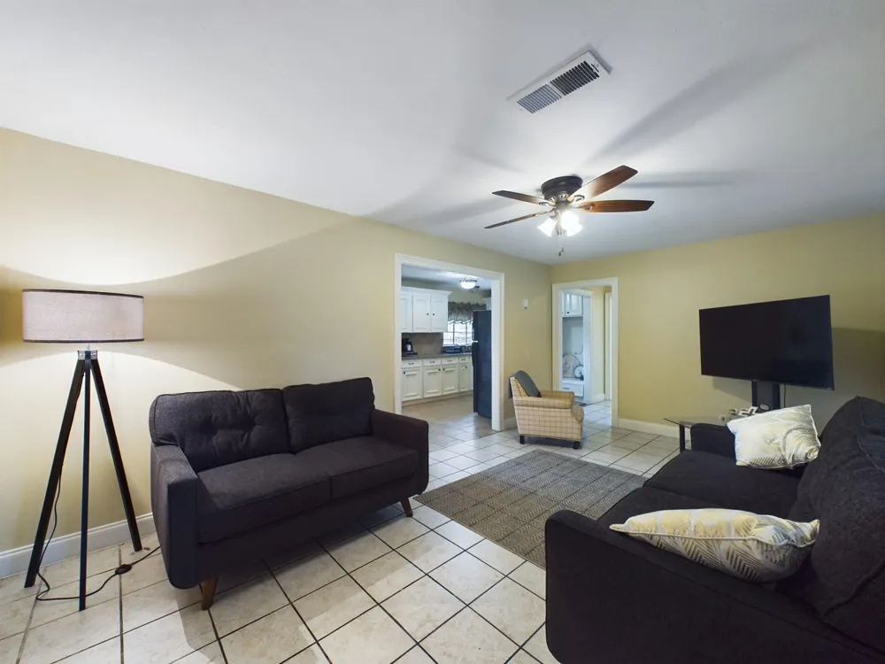 9117 Richland Drive Houston, TX 77078