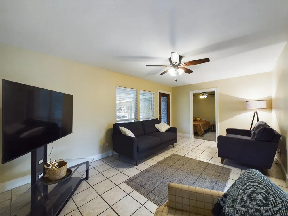 9117 Richland Drive Houston, TX 77078