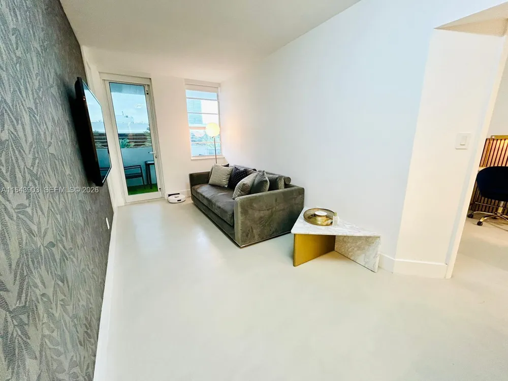 100 Lincoln Rd #445 Miami Beach, FL 33139