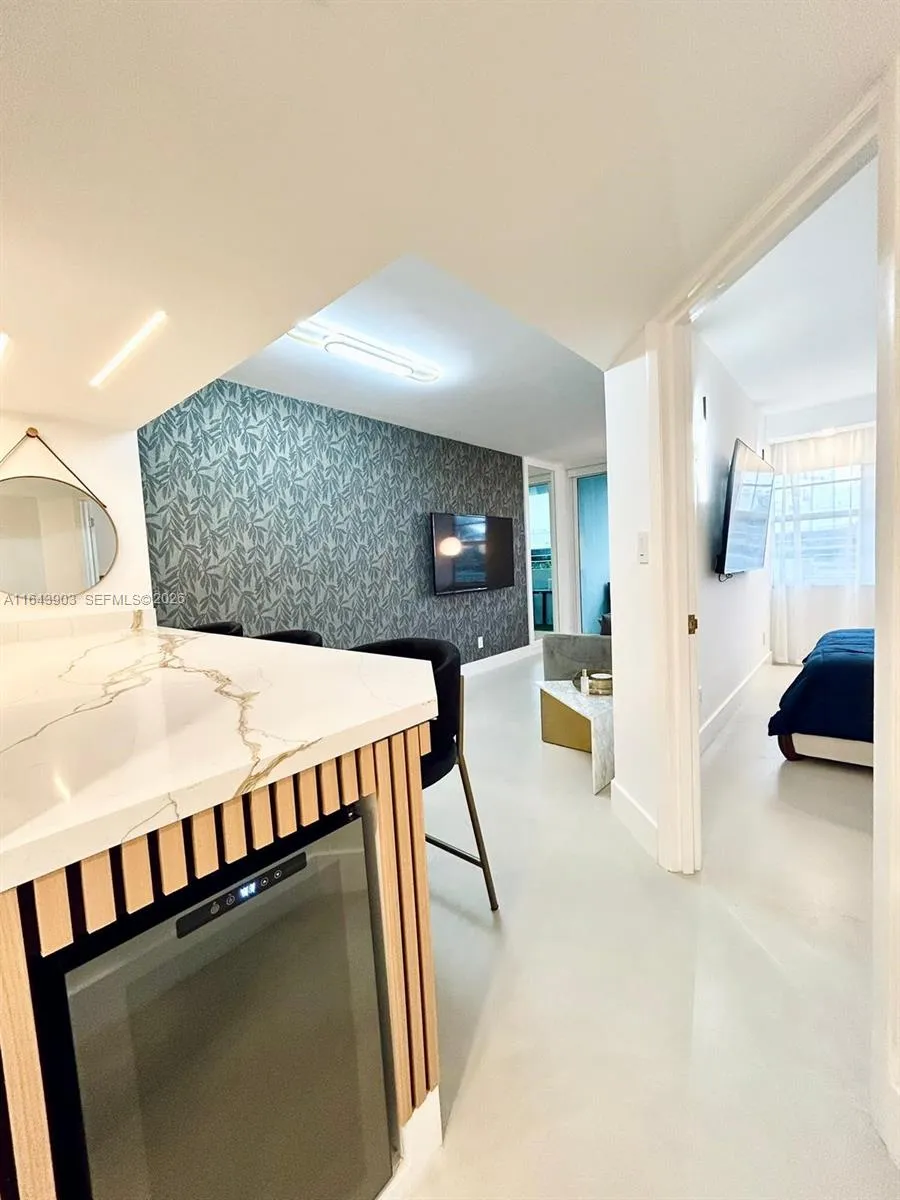 100 Lincoln Rd #445 Miami Beach, FL 33139