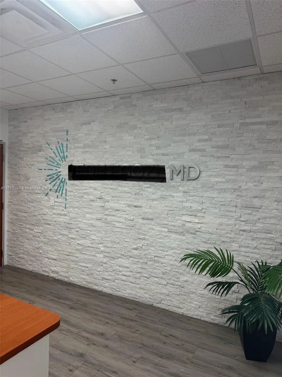 Address Not Shown Aventura, FL 33180