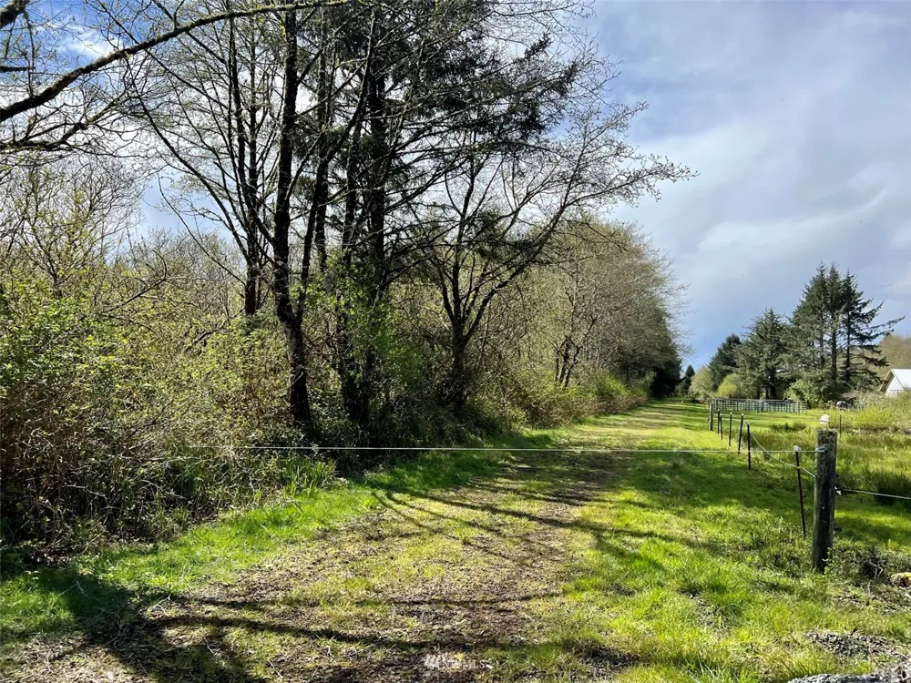 30 S State Route 105 Grayland, WA 98547