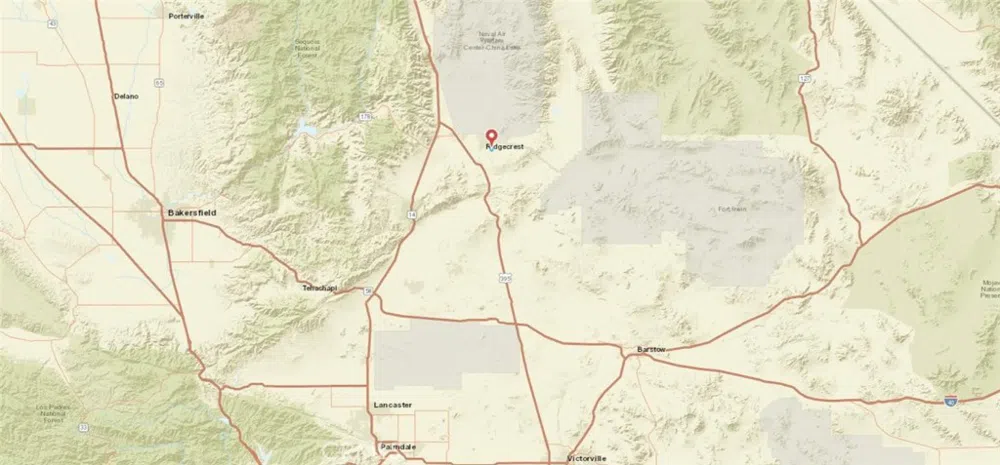 4 Dolphin Avenue E Ridgecrest, CA 93555