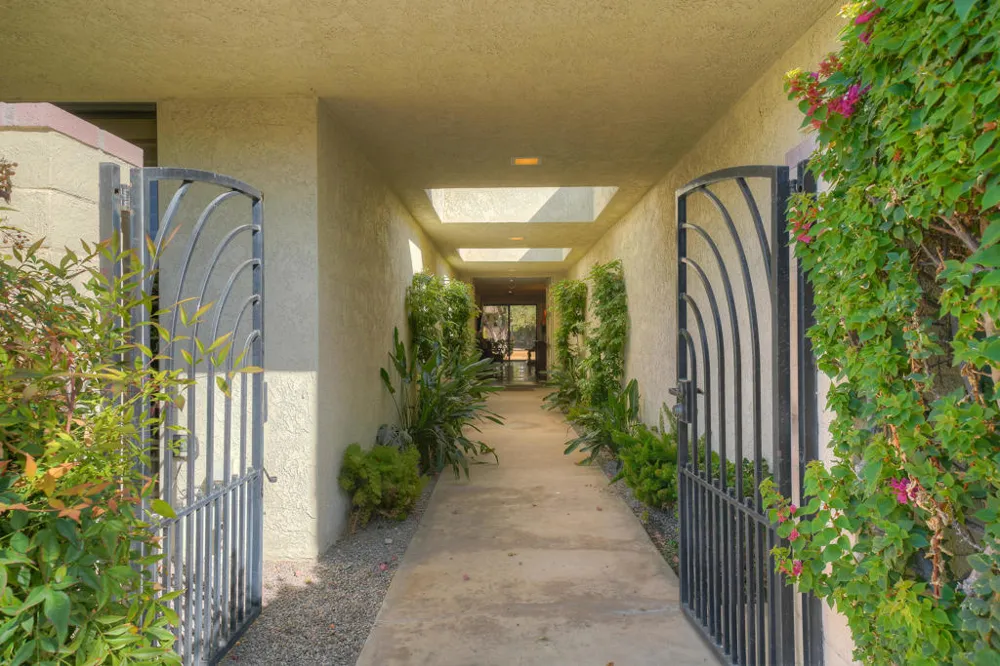 2 Rutgers Court Rancho Mirage, CA 92270