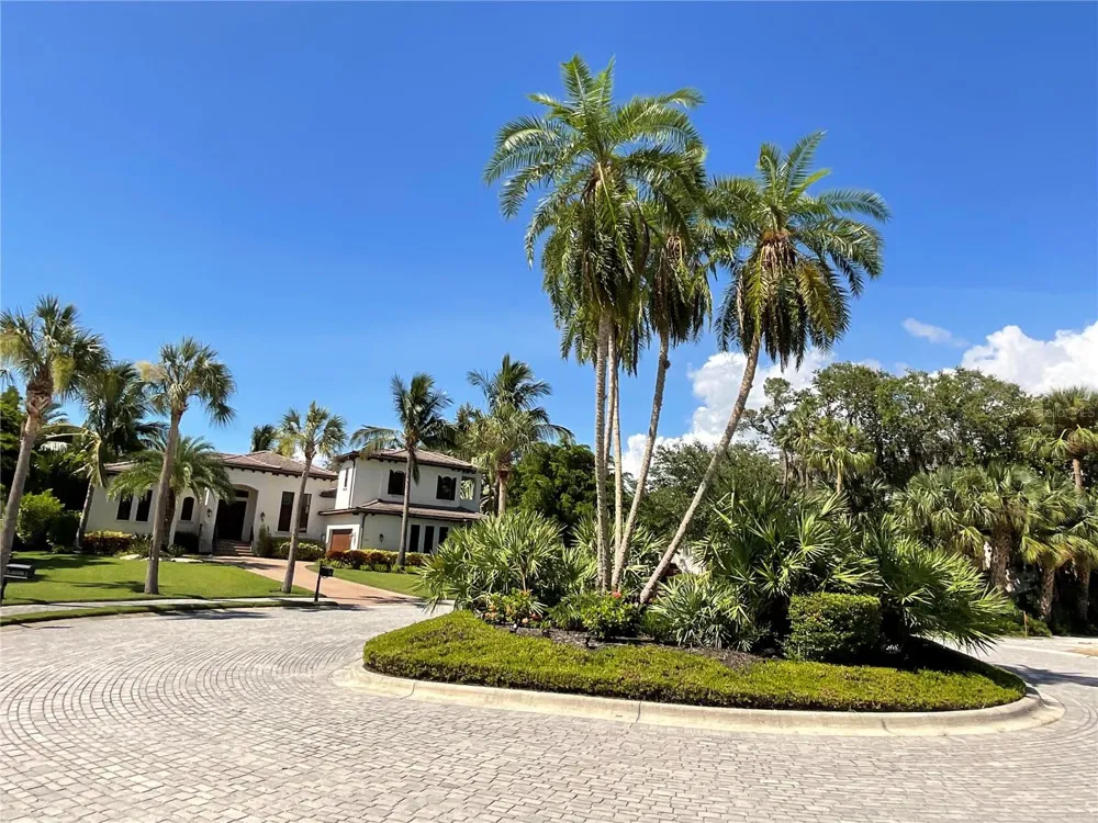 0 SHARSWOOD LANE Sarasota, FL 34242
