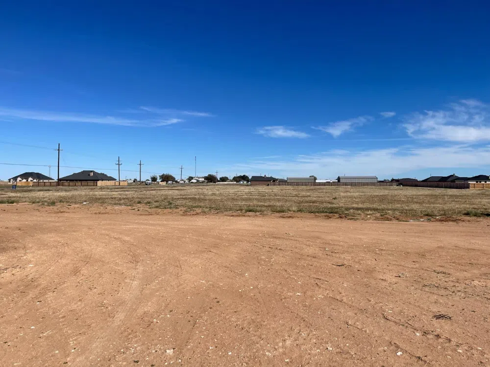 2016 County Road 7820 Lubbock, TX 79423