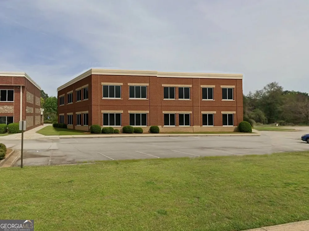 195 Northpark TRL Stockbridge, GA 30281