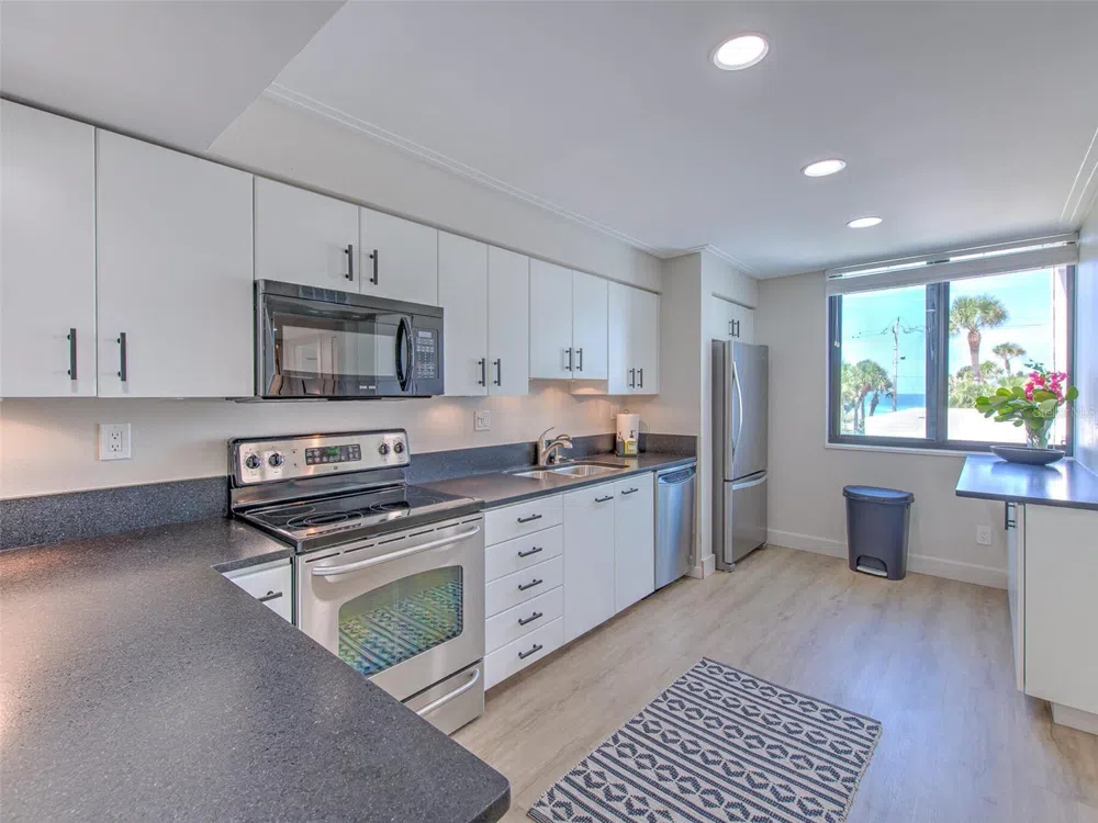 739 BAYPORT WAY #739 Longboat Key, FL 34228