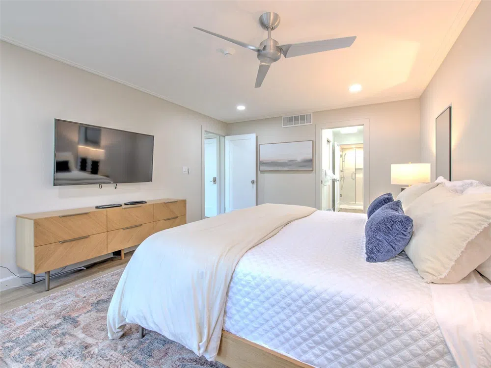 739 BAYPORT WAY #739 Longboat Key, FL 34228