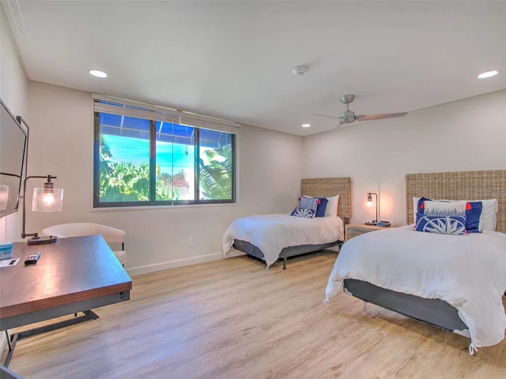 739 BAYPORT WAY #739 Longboat Key, FL 34228