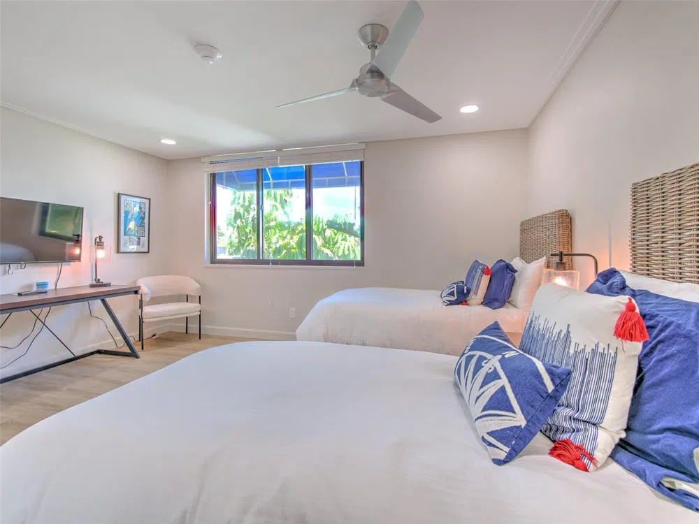 739 BAYPORT WAY #739 Longboat Key, FL 34228