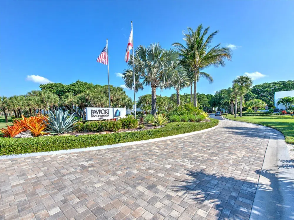 739 BAYPORT WAY #739 Longboat Key, FL 34228