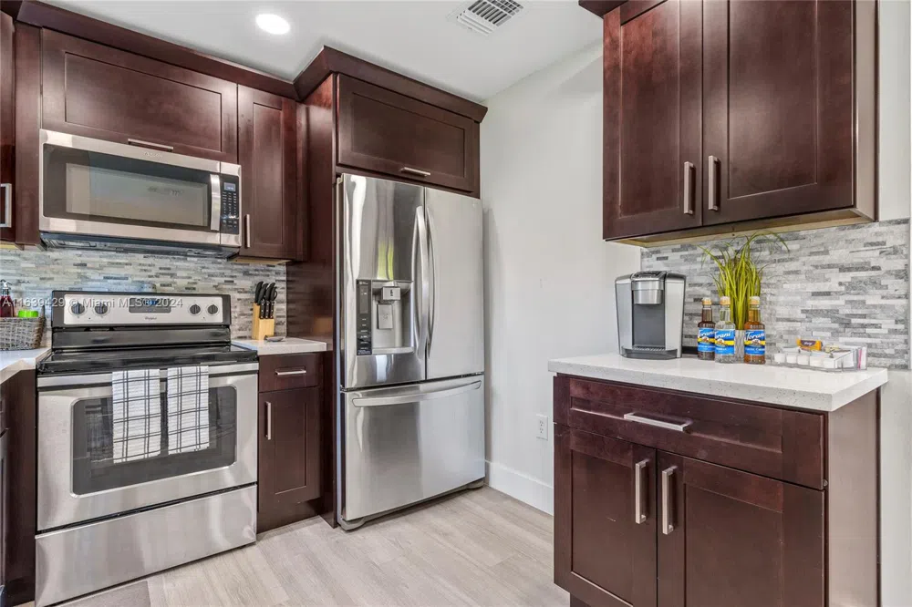 18606 SW 100th Ave #18606 Cutler Bay, FL 33157