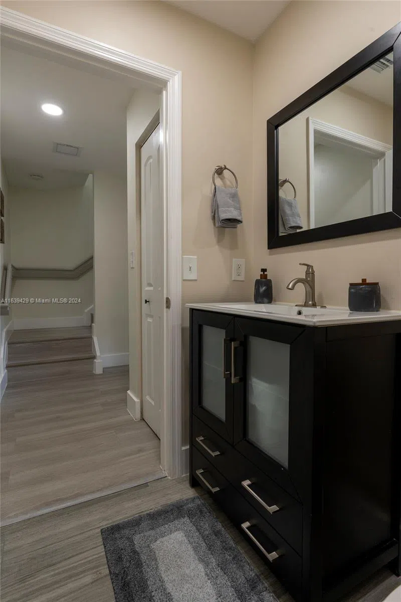 18606 SW 100th Ave #18606 Cutler Bay, FL 33157