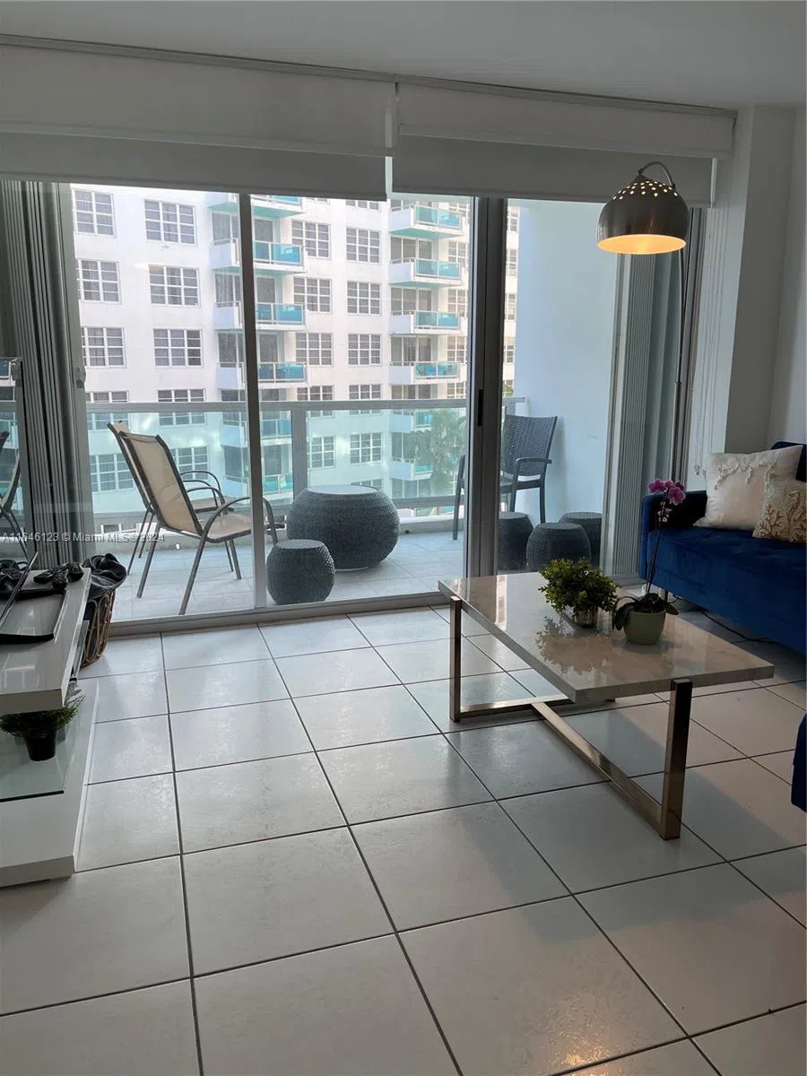 5151 Collins Ave #629 Miami Beach, FL 33140