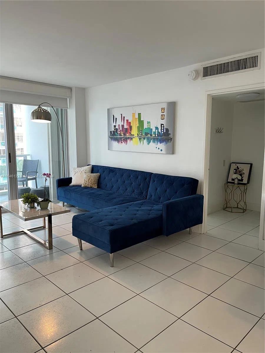 5151 Collins Ave #629 Miami Beach, FL 33140