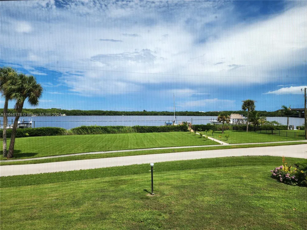 393 SW 35th St #393 Palm City, FL 34990