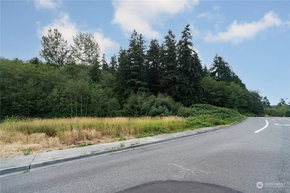 0 7th Avenue Poulsbo, WA 98370