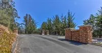 7190 Azzelio Way Salinas, CA 93907