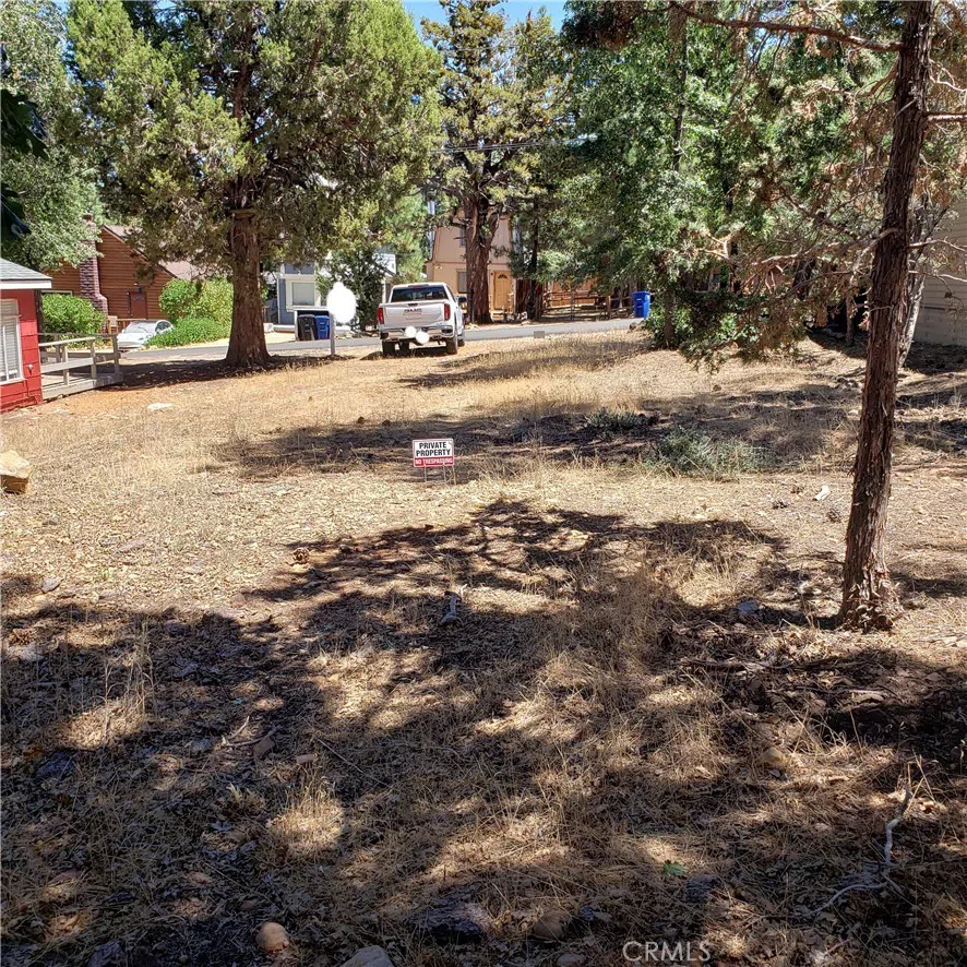 864 San Bernardino Avenue Sugarloaf, CA 92386