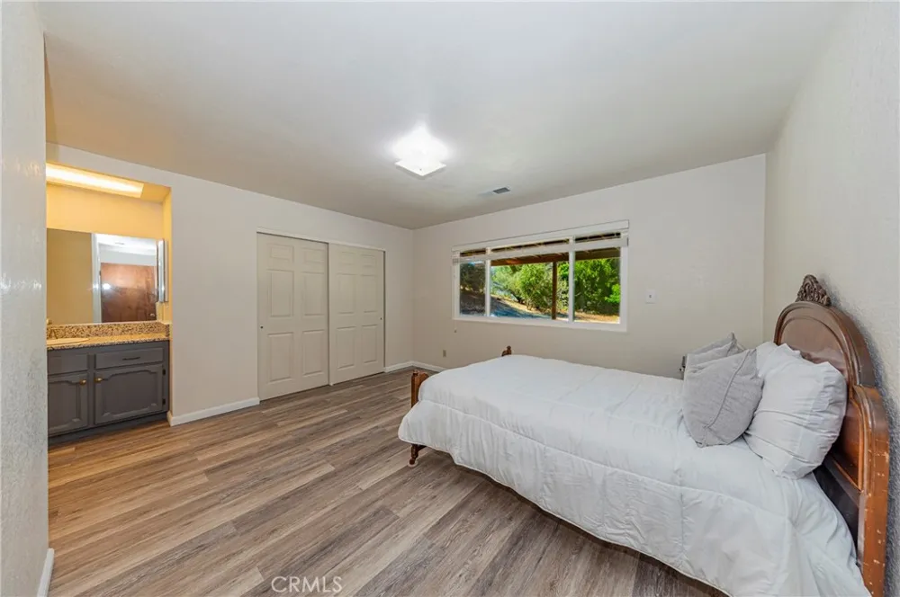 41243 Pamela Place Oakhurst, CA 93644