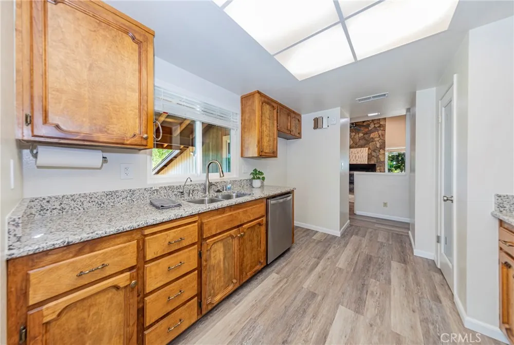 41243 Pamela Place Oakhurst, CA 93644