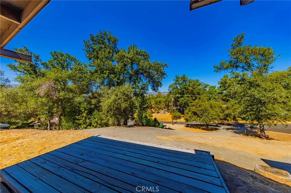 41243 Pamela Place Oakhurst, CA 93644