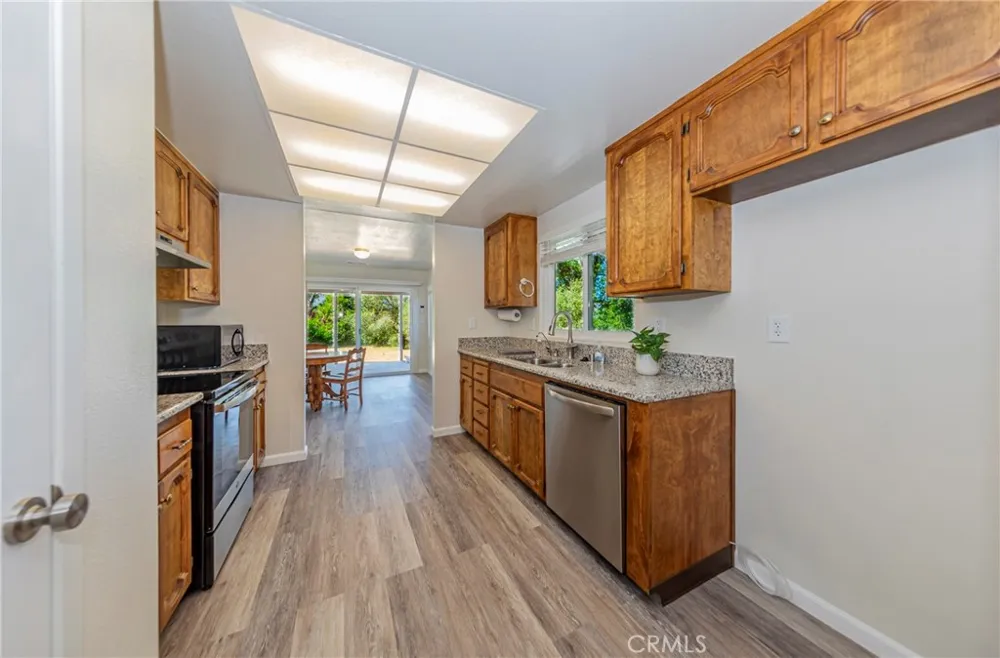 41243 Pamela Place Oakhurst, CA 93644