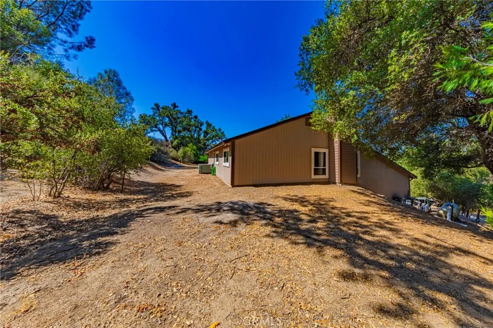 41243 Pamela Place Oakhurst, CA 93644