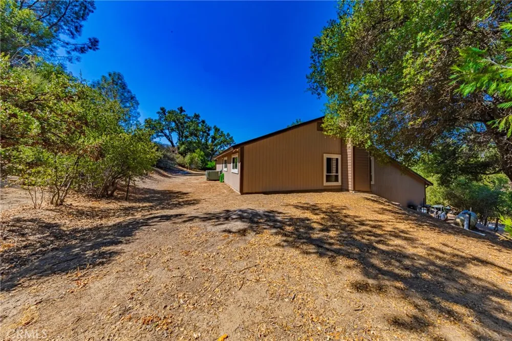 41243 Pamela Place Oakhurst, CA 93644