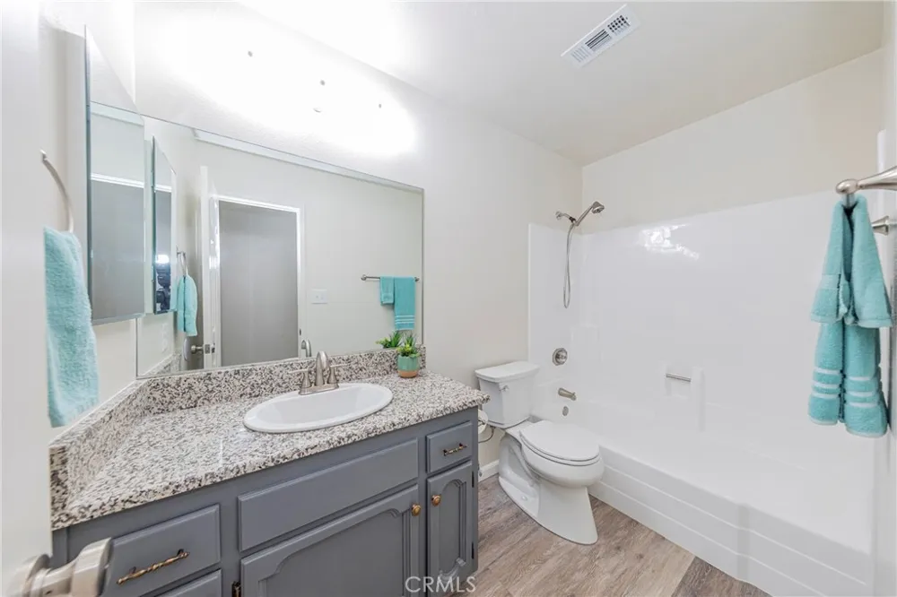41243 Pamela Place Oakhurst, CA 93644