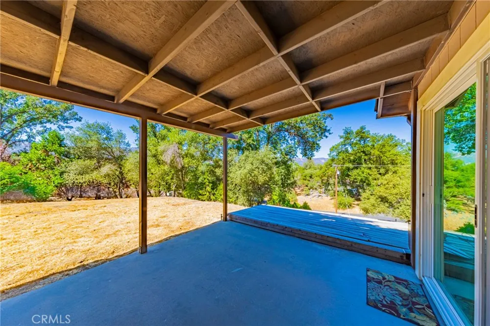 41243 Pamela Place Oakhurst, CA 93644